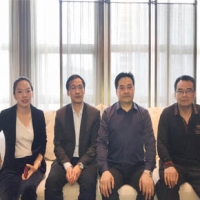 中國絕熱節能材料協會一體板分會秘書長王剛來訪深圳摩天參觀考察